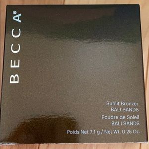 Becca Bali sands bronzer